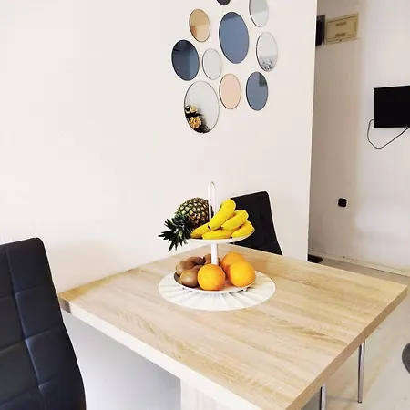 Ruza Apartment *